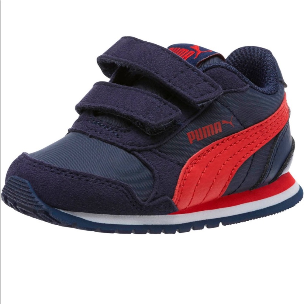 Toddler sneakers size 8c